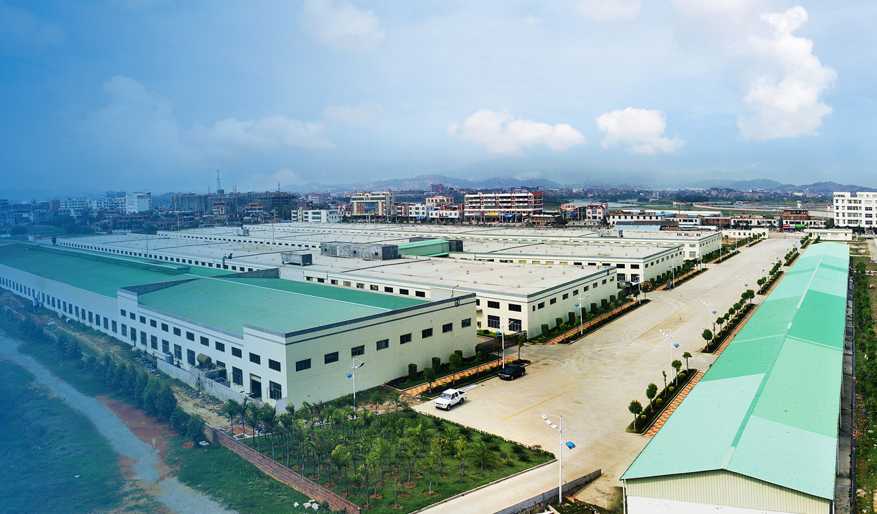 Fushan bearing transferred from Nanan city center to Xia Mei town. The company covers a total area of 278,000 square meters.